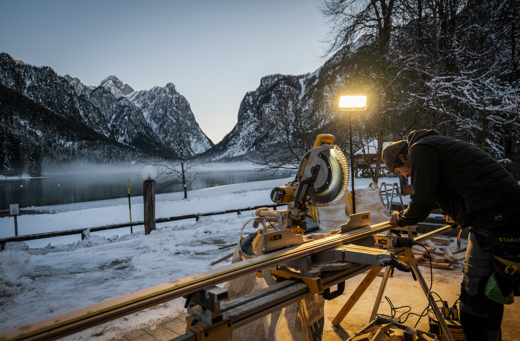 LEDLENSER Arbeitsleuchte AF12R Work mit Zubehör im Koffer | wiederaufladbar