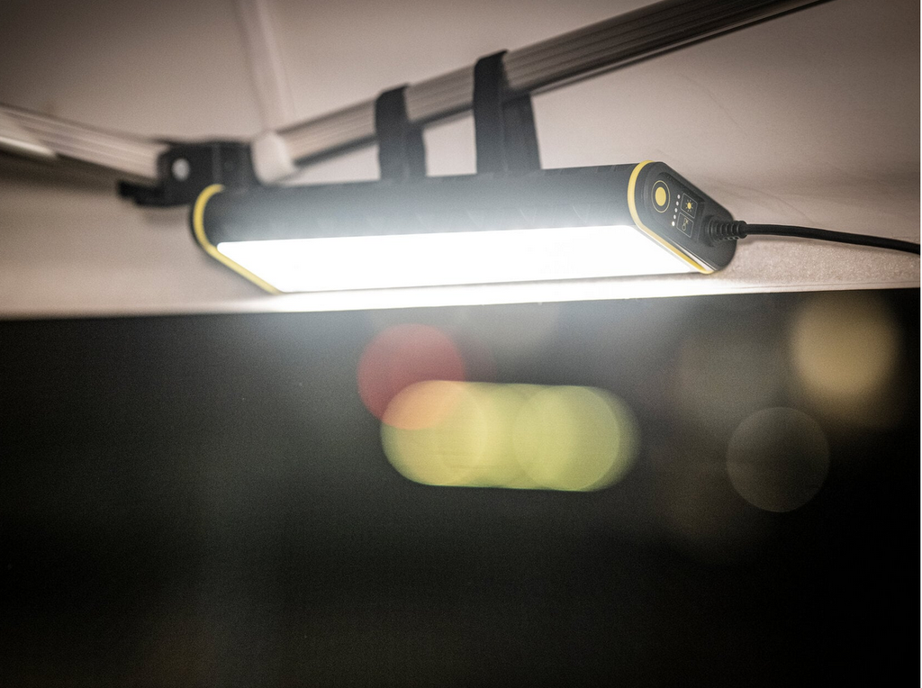 LEDLENSER Baustrahler AT10C Work mit Zubehör im Koffer